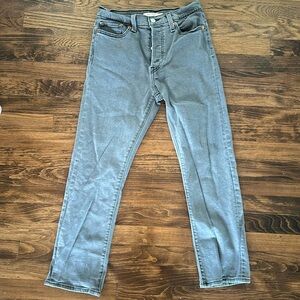 Levi’s wedgie straight in grey washed denim
